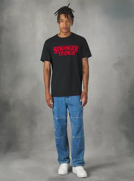 Stranger Things / Alcott T-Shirt T-Shirts Männer Mengenrabatt Bk1 Black