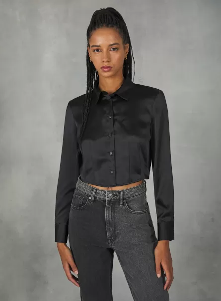 Hemden Bk1 Black Frauen Cropped Satin Shirt With Darts Mode Alcott
